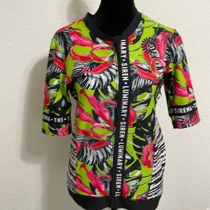 Triathlon team 2020 tri top. Size XL. Worn twice. Excellent used condition.